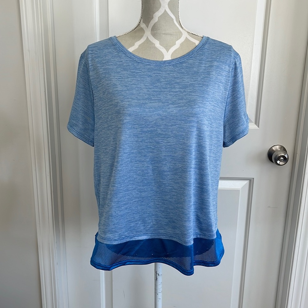 Under Armour Heat gear activewear top size xl
